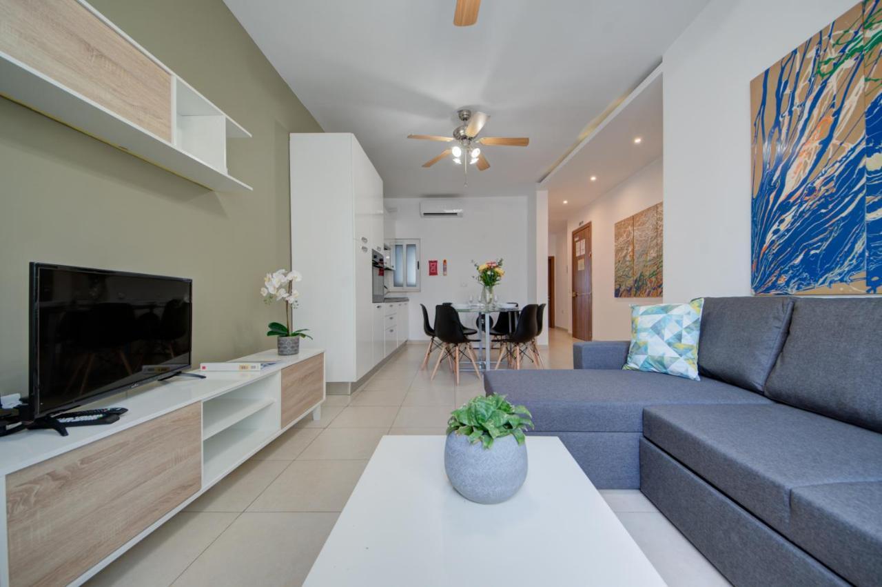 Azure Haven - Gzira Apartments And Penthouse By Shortletsmalta Екстер'єр фото