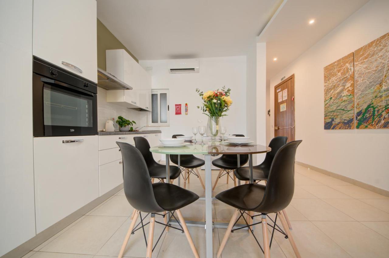 Azure Haven - Gzira Apartments And Penthouse By Shortletsmalta Екстер'єр фото