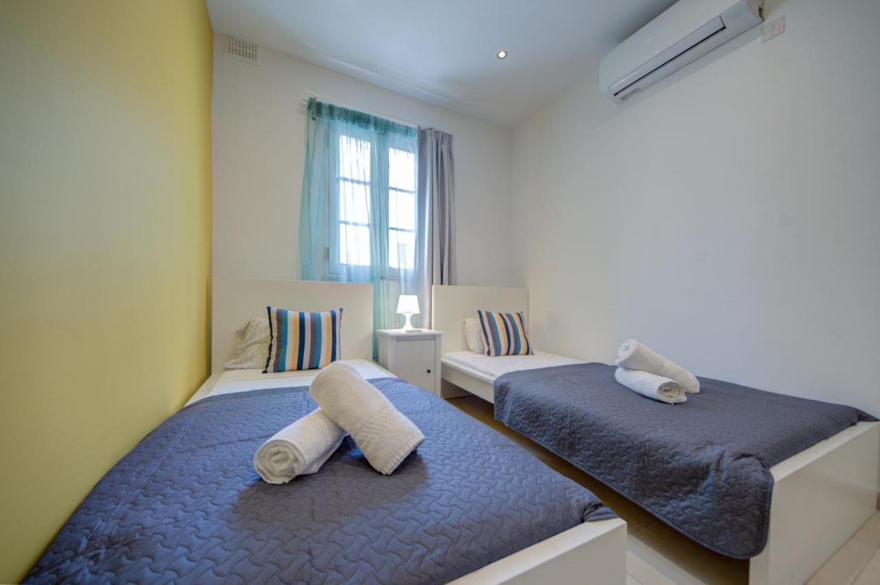 Azure Haven - Gzira Apartments And Penthouse By Shortletsmalta Екстер'єр фото