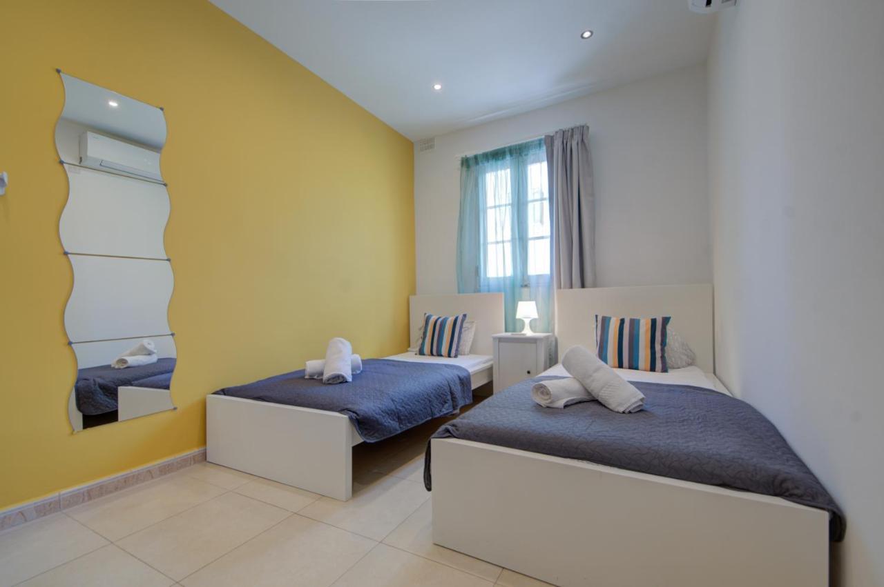 Azure Haven - Gzira Apartments And Penthouse By Shortletsmalta Екстер'єр фото