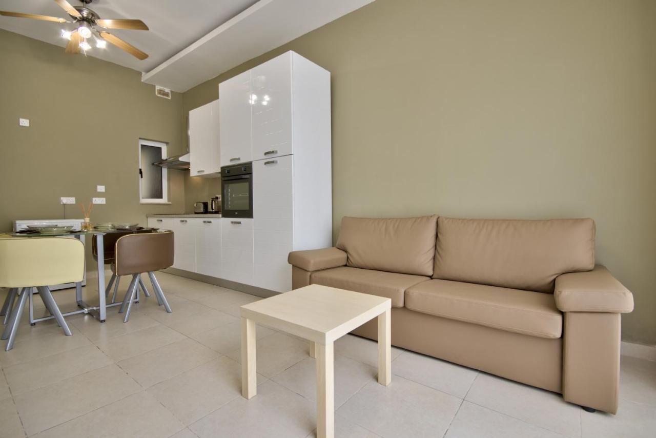 Azure Haven - Gzira Apartments And Penthouse By Shortletsmalta Екстер'єр фото